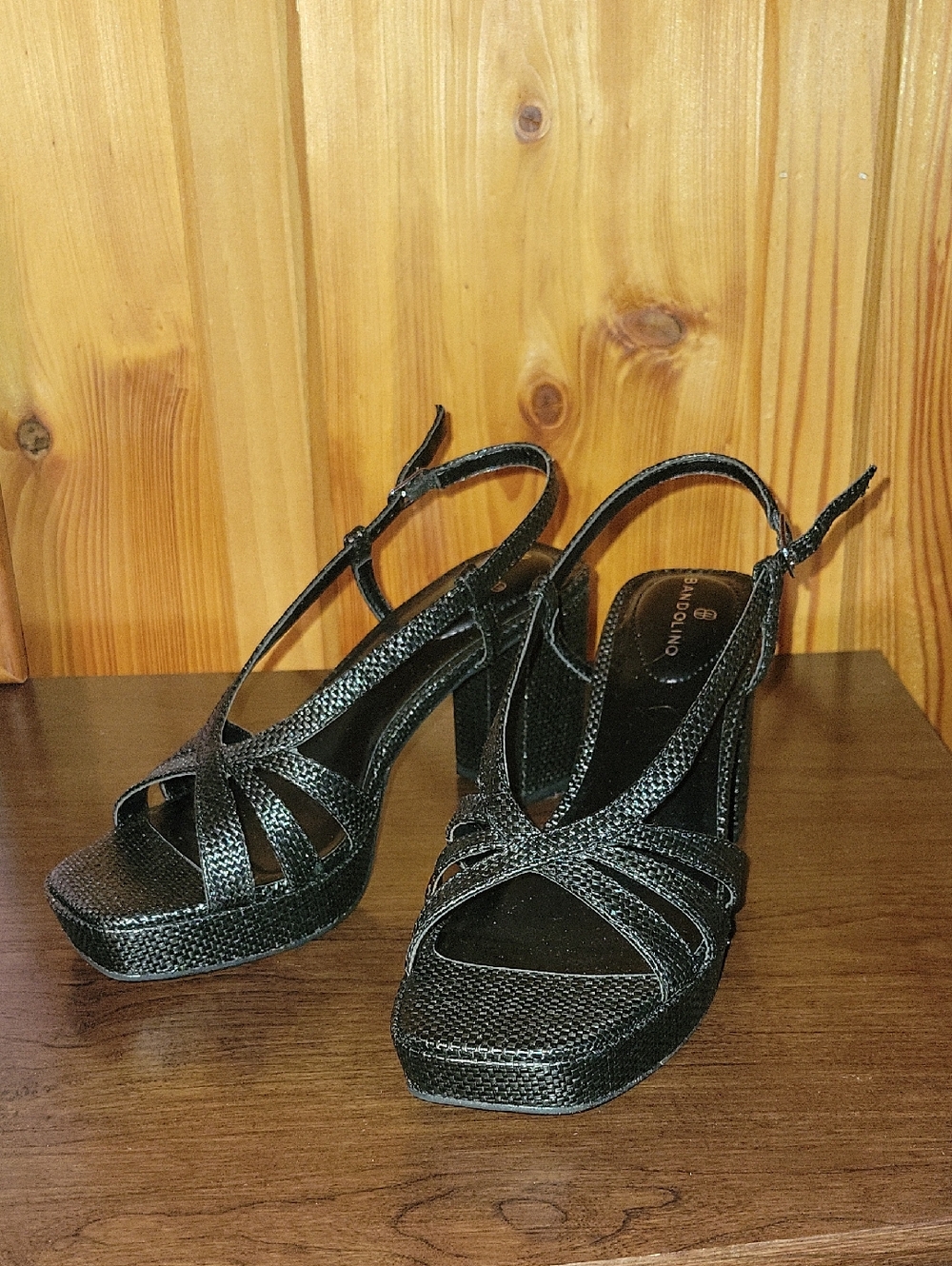Bandolino Black Textured Platform Slingback Heels NWOT